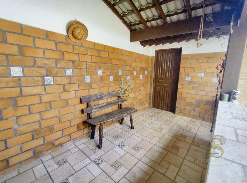 Chácara à venda com 4 quartos, 317m² - Foto 9