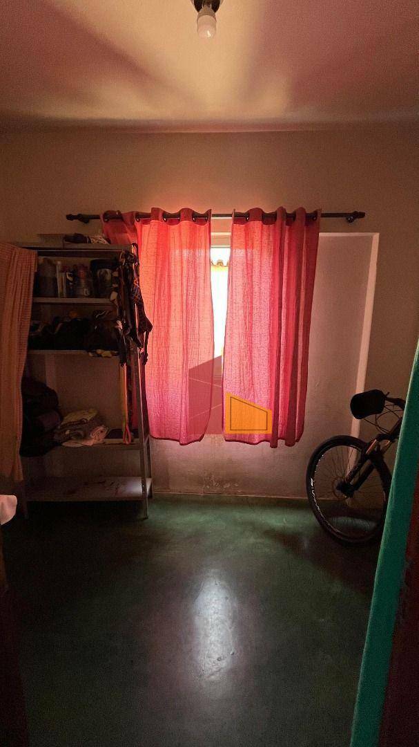 Casa à venda com 2 quartos, 90m² - Foto 6