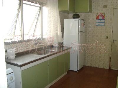 Apartamento para alugar com 3 quartos, 110m² - Foto 12