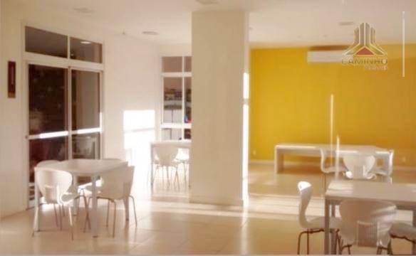 Apartamento à venda com 3 quartos, 76m² - Foto 1