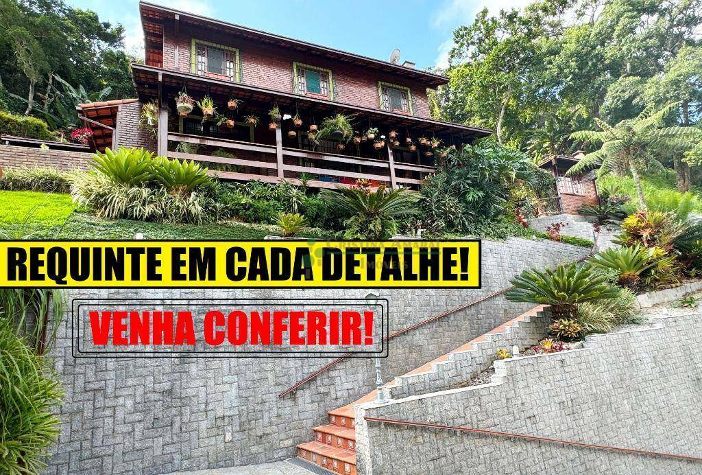 Casa à venda com 4 quartos, 111m² - Foto 1