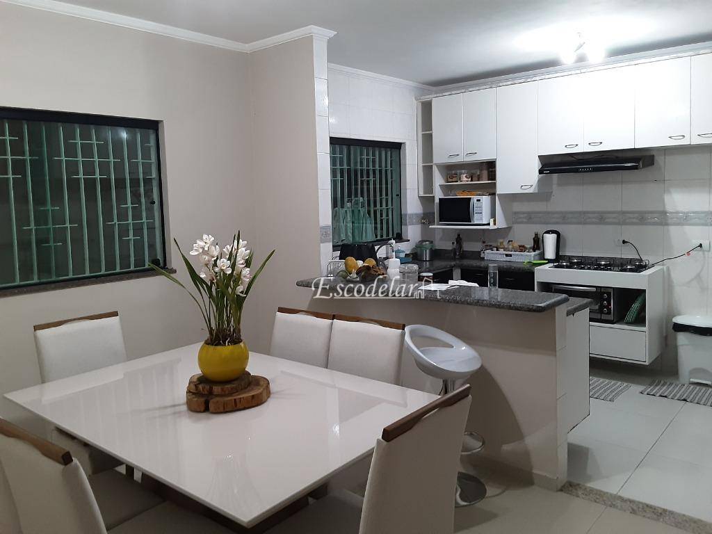 Sobrado à venda com 3 quartos, 160m² - Foto 1