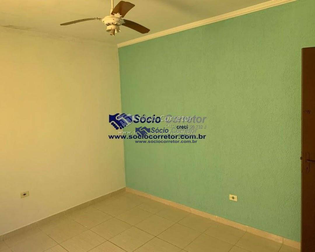 Sobrado à venda com 3 quartos, 200m² - Foto 15