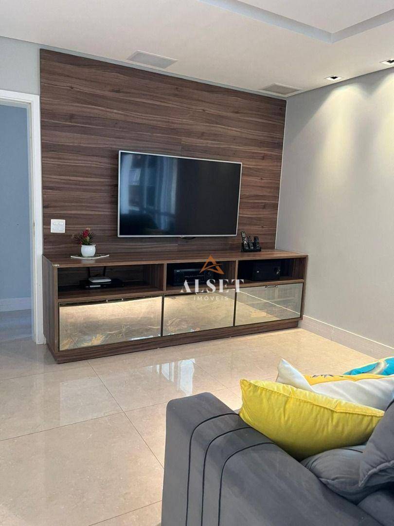 Apartamento à venda com 3 quartos, 141m² - Foto 7