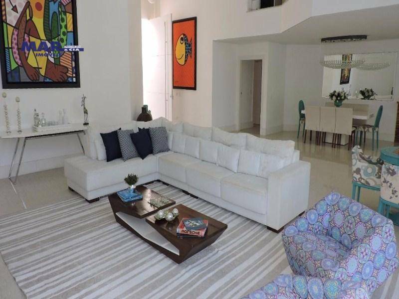 Casa à venda com 6 quartos, 550m² - Foto 4