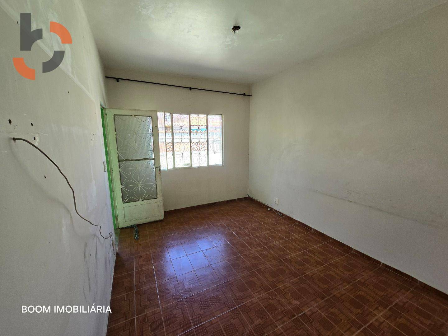 Casa para alugar com 2 quartos, 69m² - Foto 13