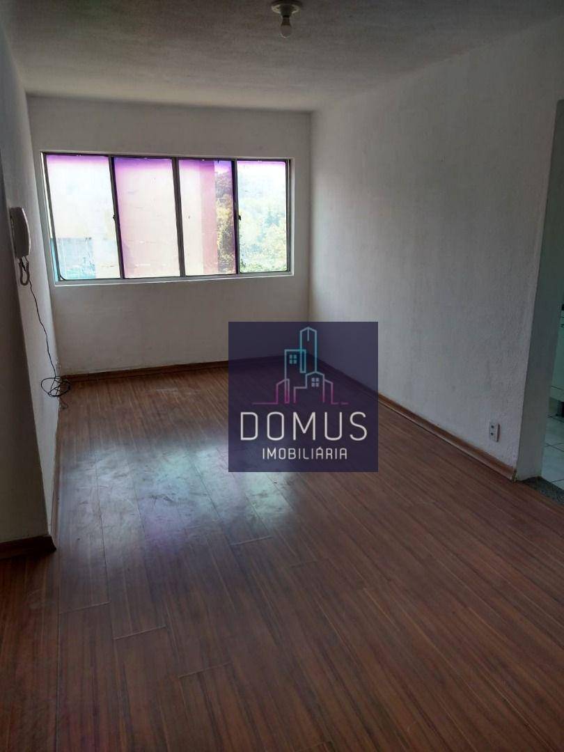 Apartamento à venda com 2 quartos, 60m² - Foto 3