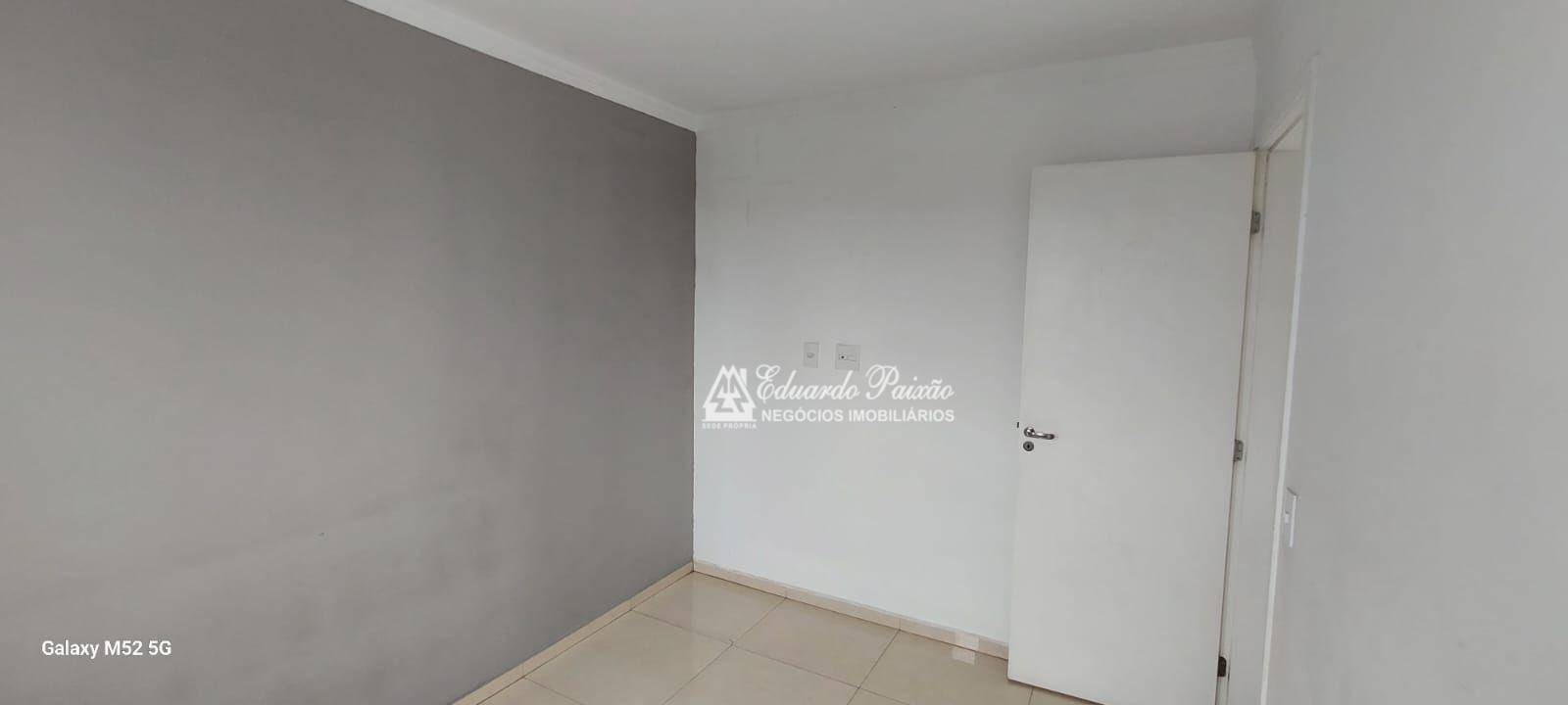 Apartamento à venda com 2 quartos, 52m² - Foto 13