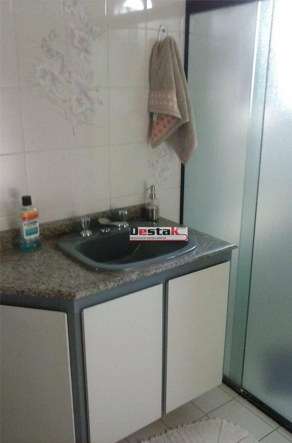 Sobrado à venda com 3 quartos, 200m² - Foto 80