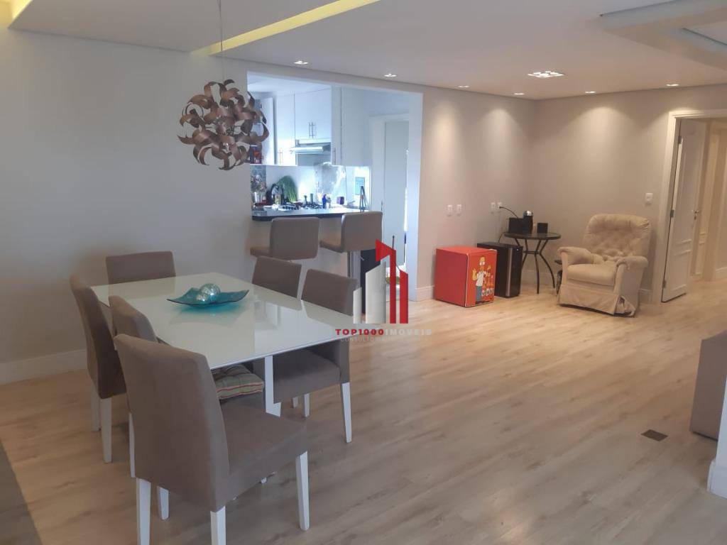 Apartamento à venda com 3 quartos, 160m² - Foto 4