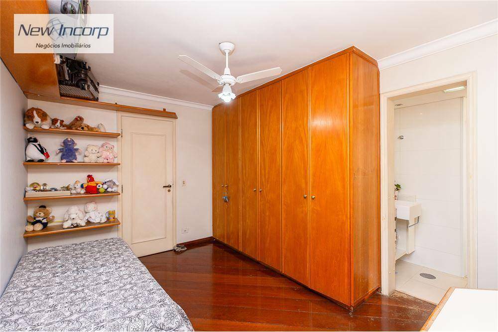 Apartamento à venda com 3 quartos, 144m² - Foto 25