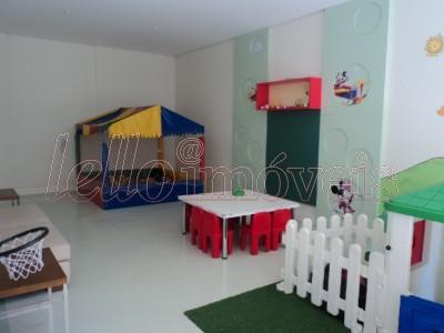 Apartamento para alugar com 3 quartos, 144m² - Foto 17