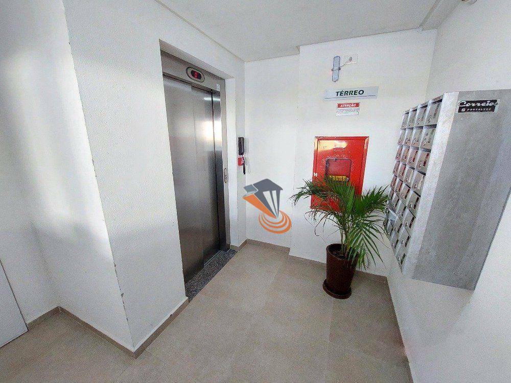 Apartamento à venda com 2 quartos, 63m² - Foto 27