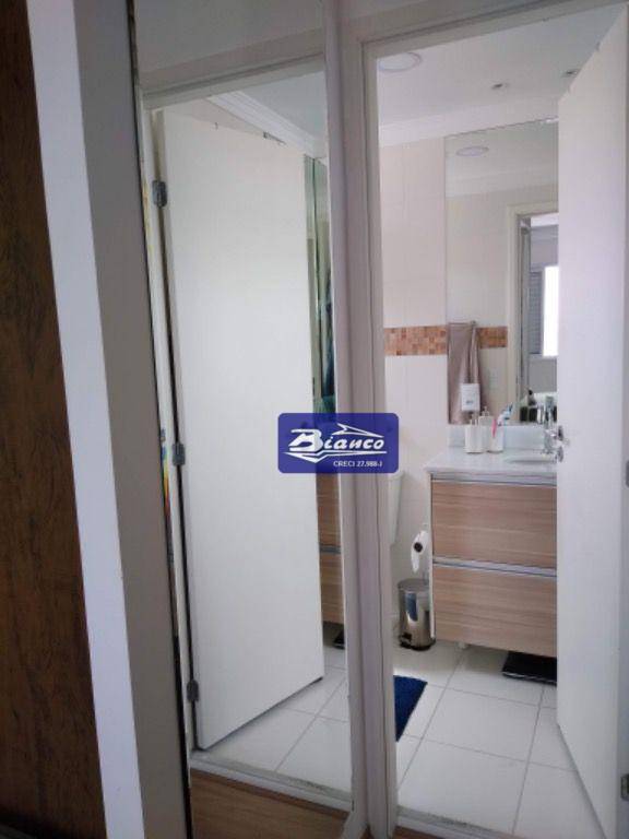 Apartamento à venda com 3 quartos, 73m² - Foto 13