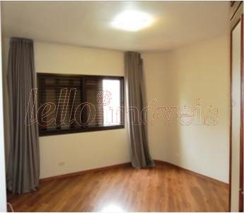 Apartamento para alugar com 4 quartos, 210m² - Foto 7