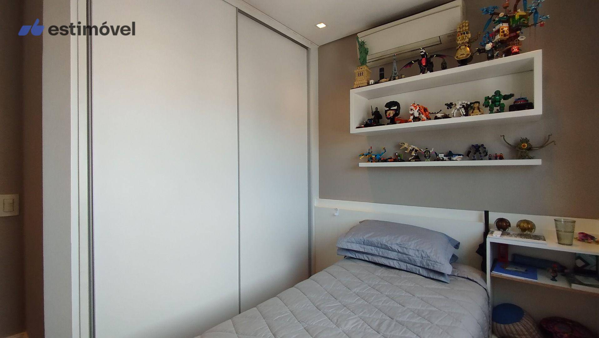 Apartamento à venda com 3 quartos, 180m² - Foto 16