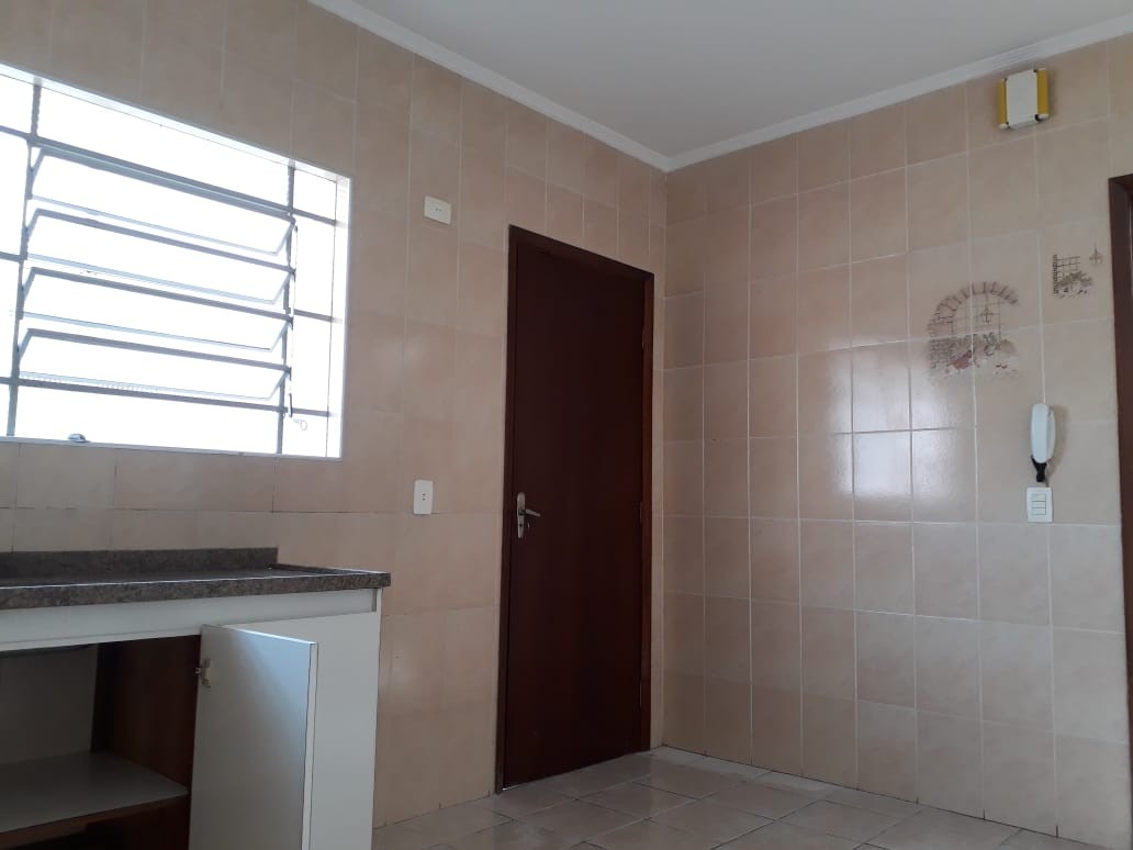 Apartamento à venda com 2 quartos, 76m² - Foto 13