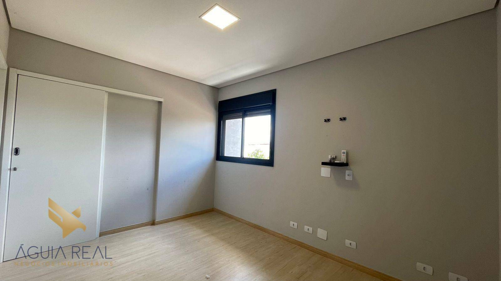 Sobrado à venda e aluguel com 3 quartos, 124m² - Foto 29