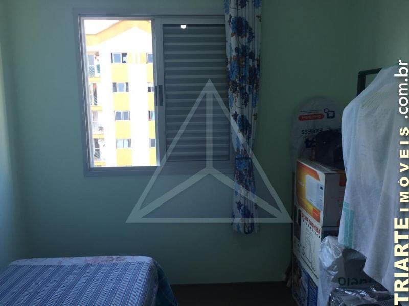 Apartamento à venda com 2 quartos, 68m² - Foto 3