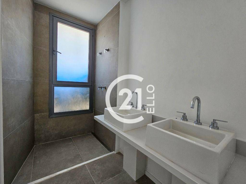 Apartamento à venda com 3 quartos, 197m² - Foto 18