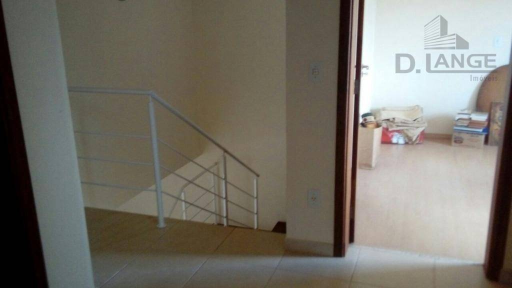 Casa de Condomínio à venda com 3 quartos, 200m² - Foto 13