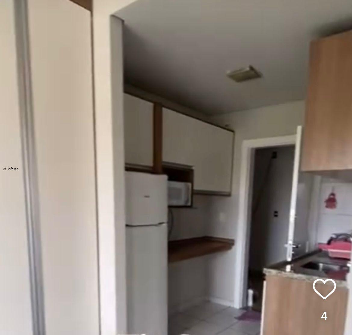 Apartamento à venda com 2 quartos, 44m² - Foto 3