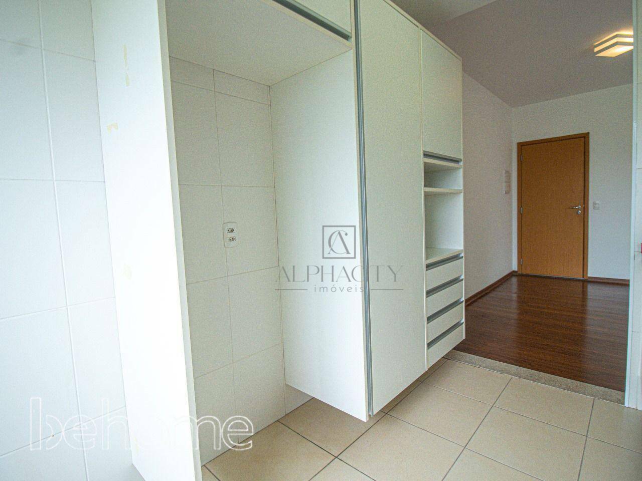 Apartamento à venda com 2 quartos, 72m² - Foto 18