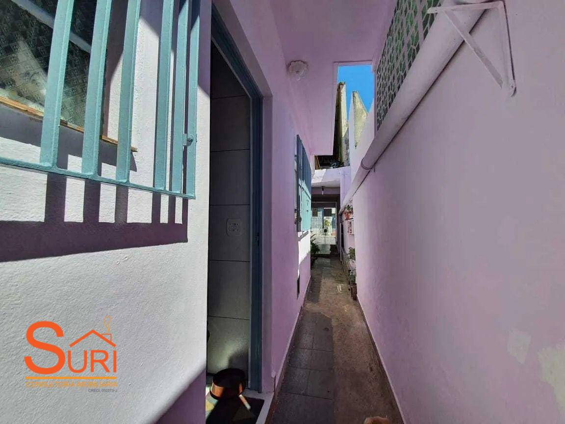 Sobrado à venda com 6 quartos, 143m² - Foto 8