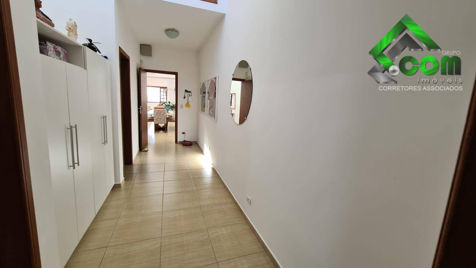 Casa à venda com 3 quartos, 168m² - Foto 7