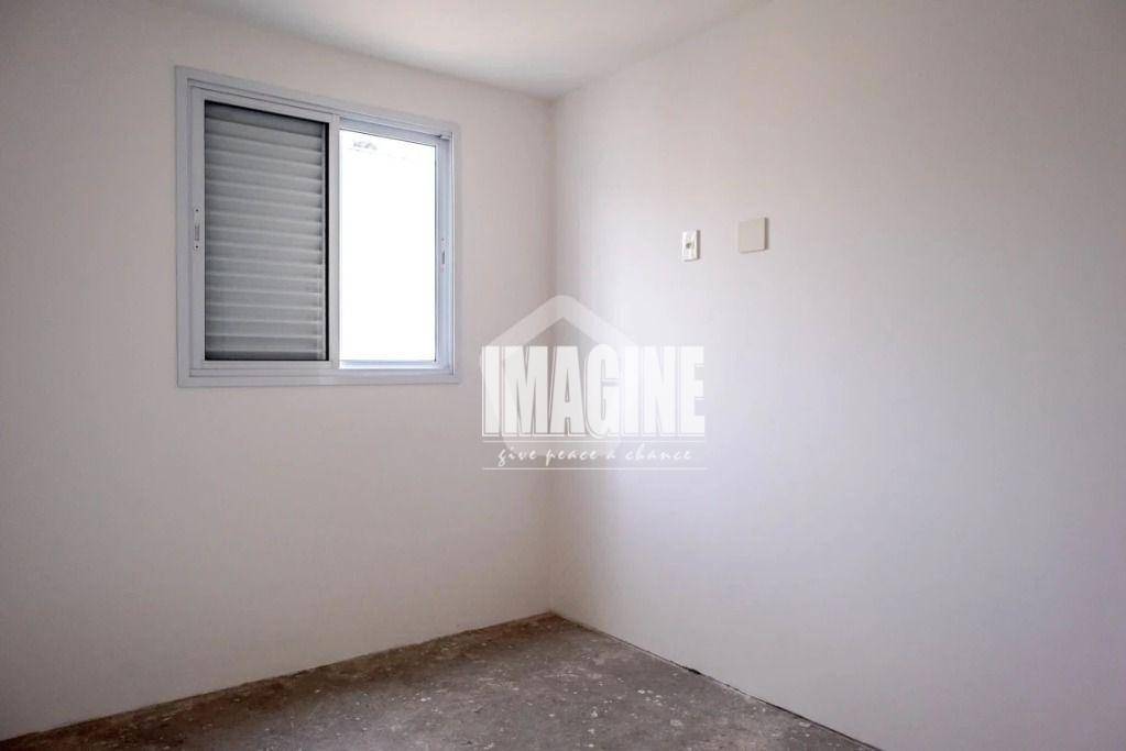 Apartamento à venda com 2 quartos, 51m² - Foto 10