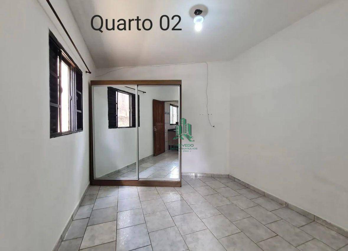 Casa para alugar com 2 quartos, 364m² - Foto 12