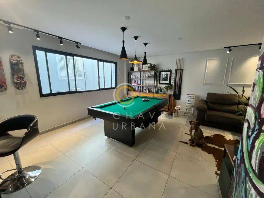 Casa, 3 quartos, 167 m² - Foto 2