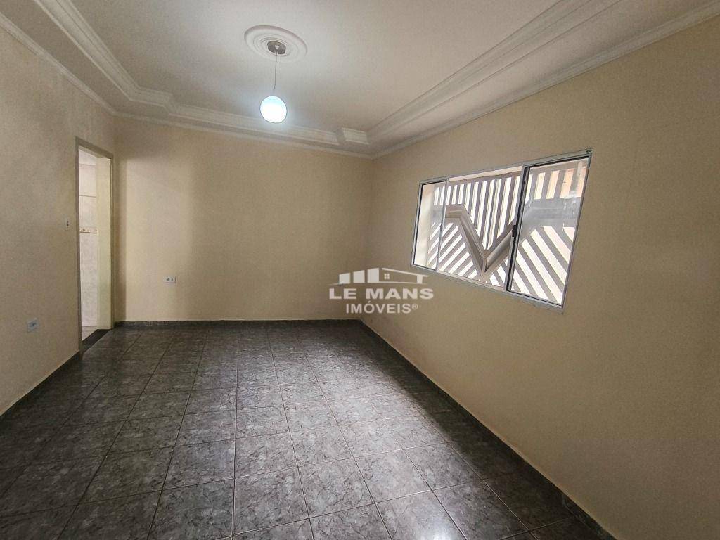 Casa, 3 quartos, 116 m² - Foto 2