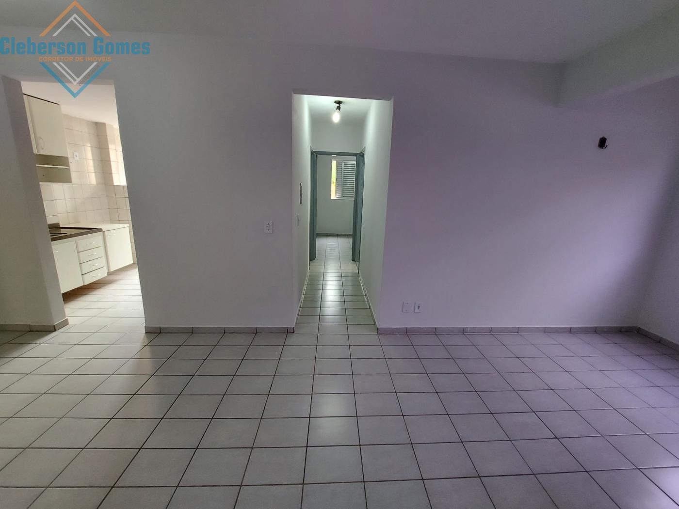 Apartamento à venda com 2 quartos, 75m² - Foto 13