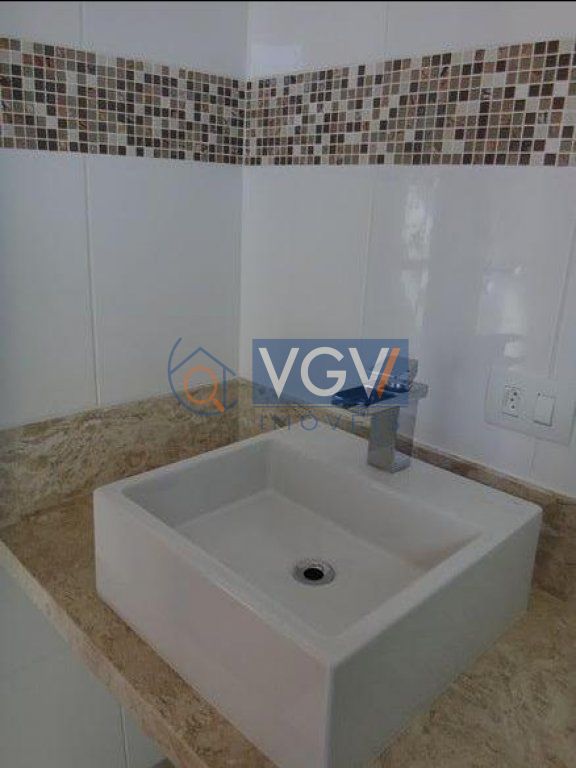 Casa à venda com 3 quartos, 125m² - Foto 11