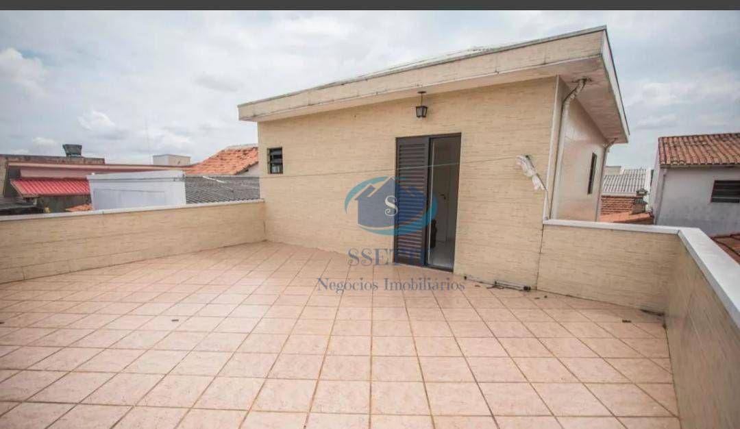 Sobrado à venda com 3 quartos, 200m² - Foto 13