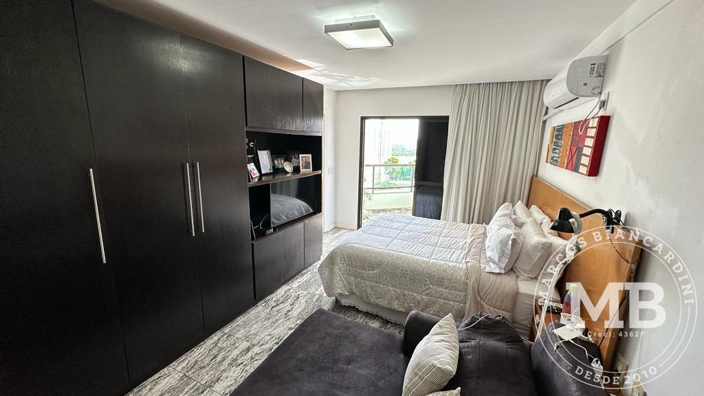 Apartamento à venda com 4 quartos, 257m² - Foto 37