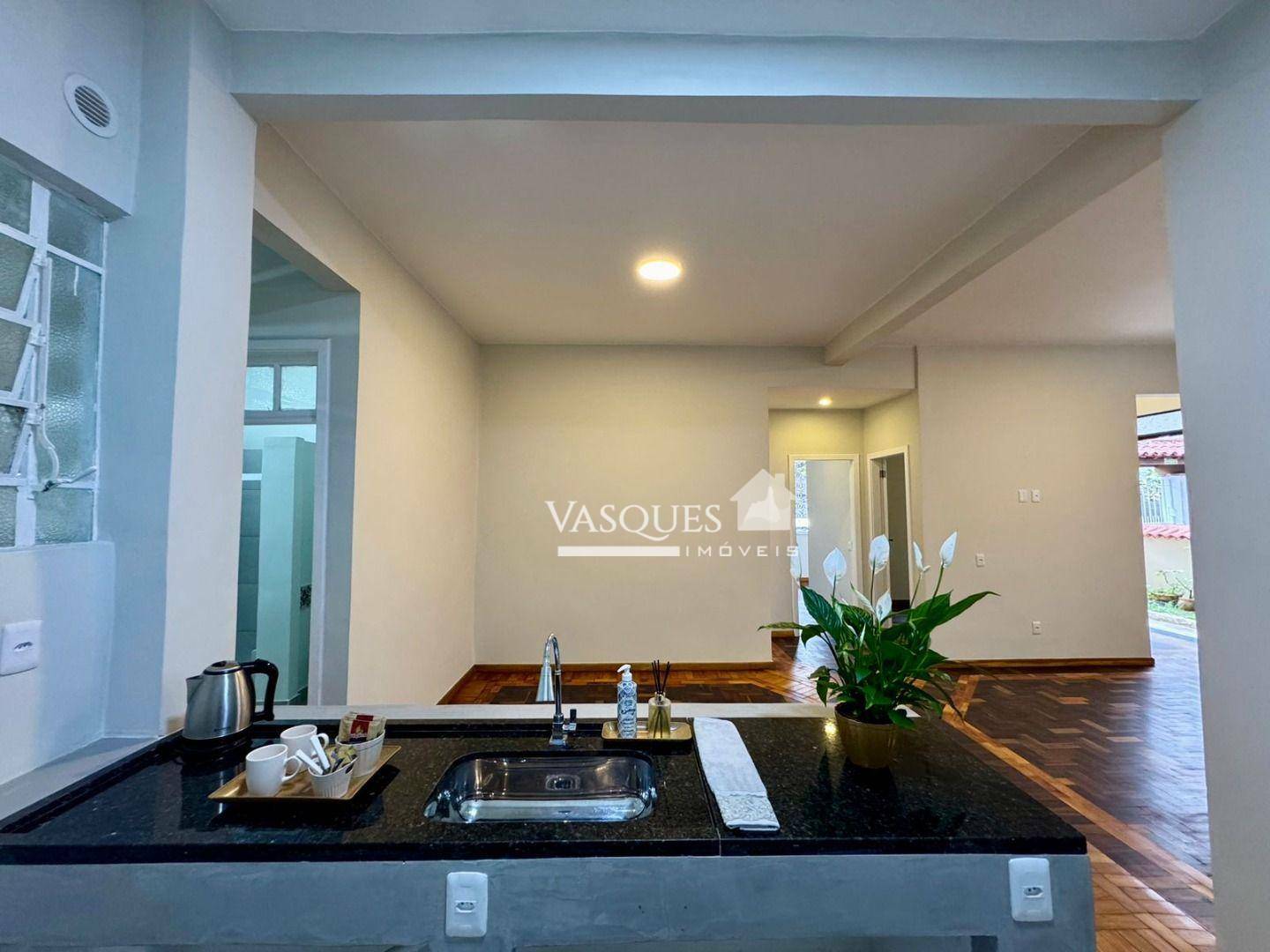 Apartamento à venda com 3 quartos, 94m² - Foto 8