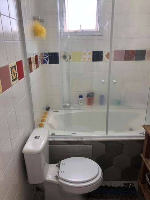 Apartamento à venda com 2 quartos, 67m² - Foto 10