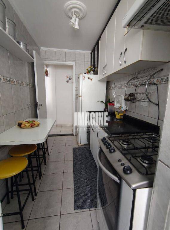 Apartamento à venda com 2 quartos, 58m² - Foto 5