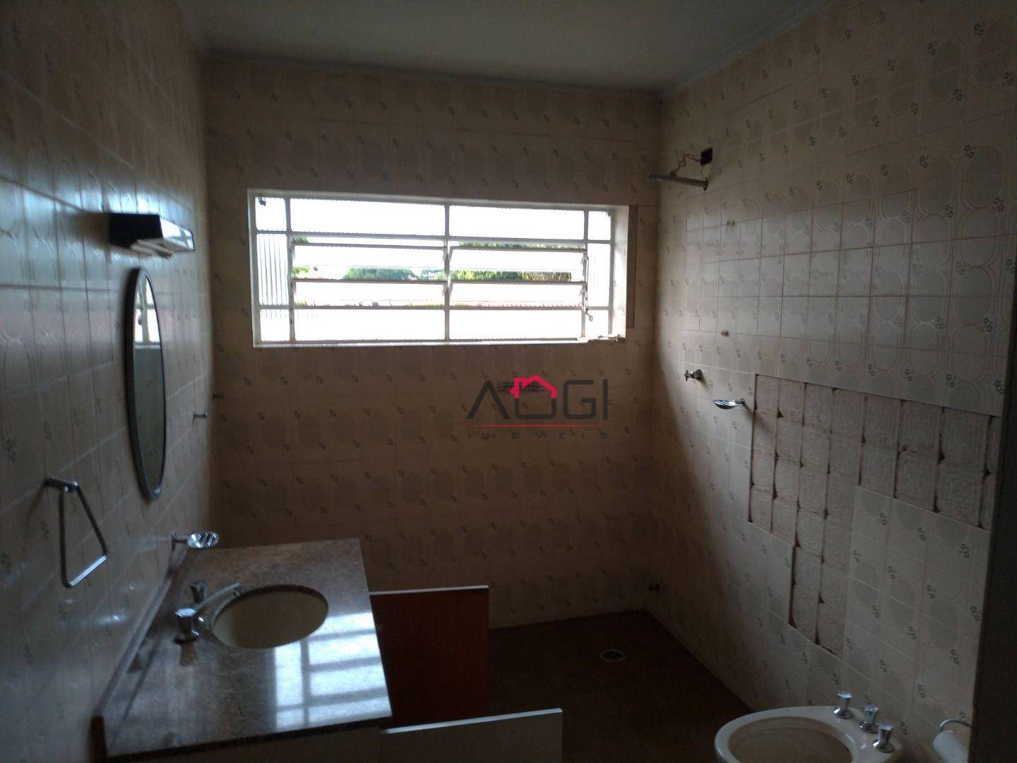 Casa à venda com 3 quartos, 440m² - Foto 28