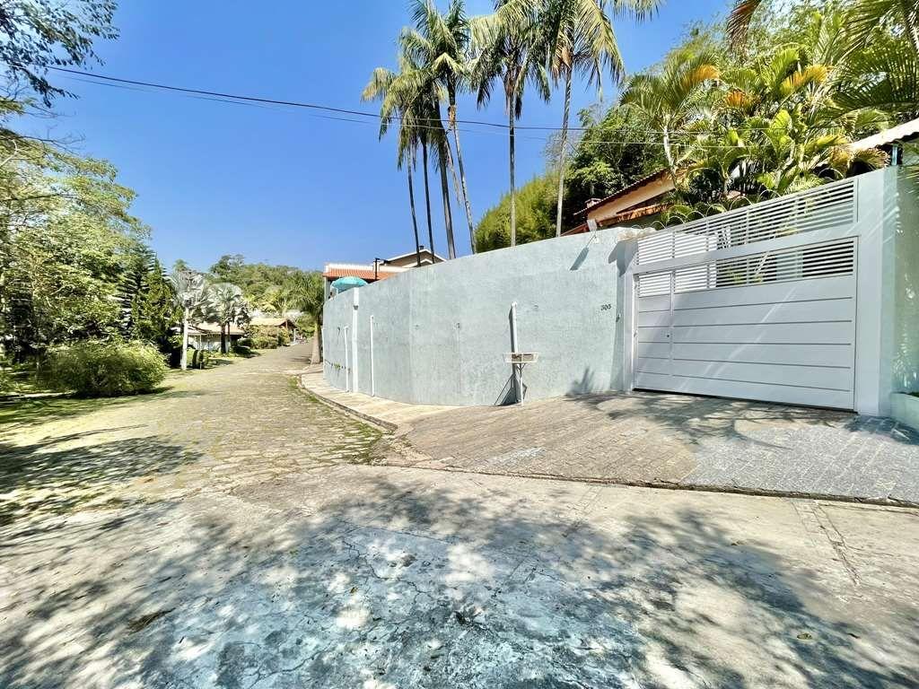 Casa à venda com 3 quartos, 280m² - Foto 2