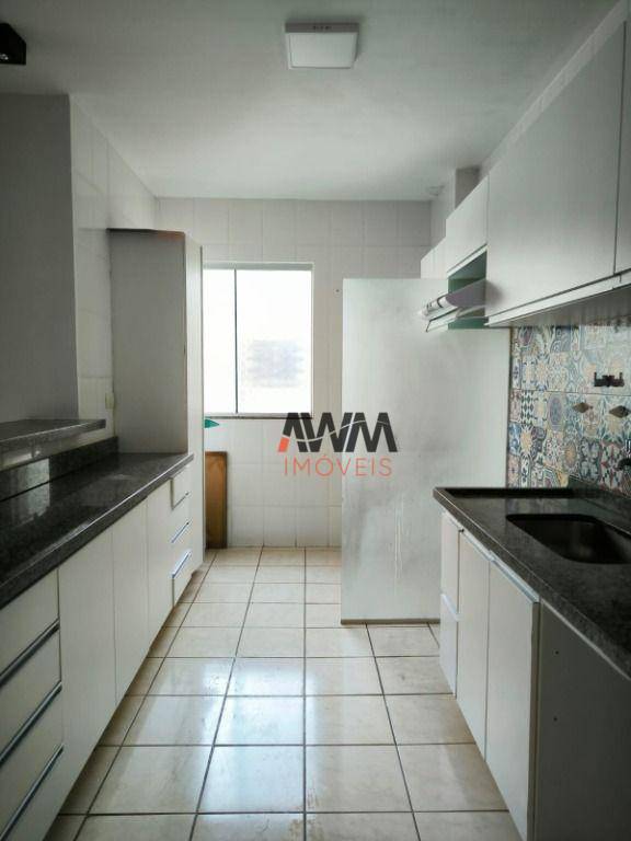 Apartamento à venda com 2 quartos, 64m² - Foto 8