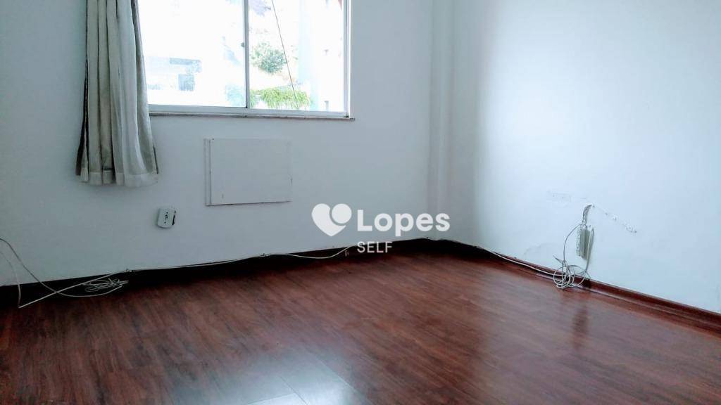 Apartamento à venda com 2 quartos, 80m² - Foto 3