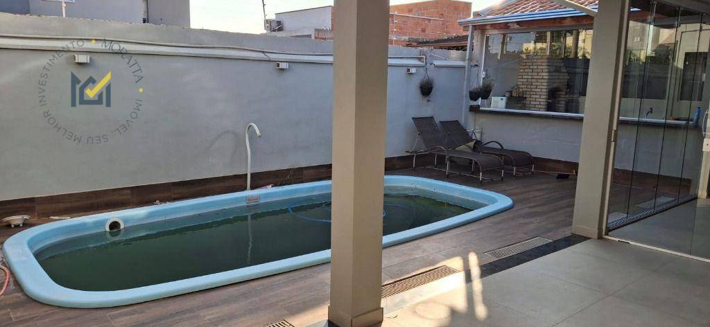 Casa à venda com 2 quartos, 200m² - Foto 8