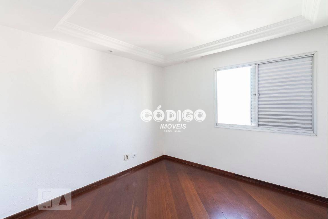 Apartamento à venda com 3 quartos, 110m² - Foto 4