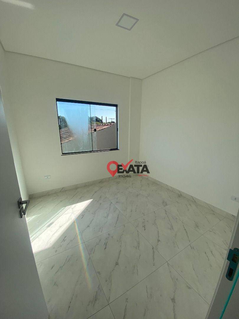 Apartamento à venda com 3 quartos, 86m² - Foto 2