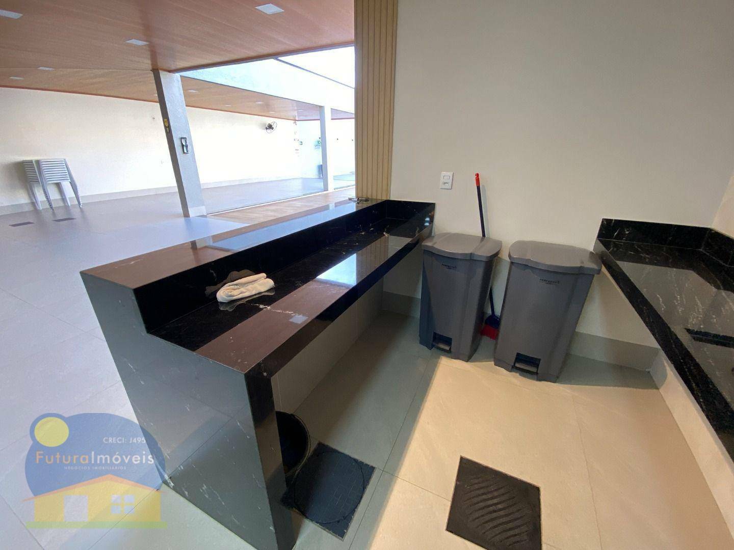Casa à venda e aluguel com 3 quartos, 160m² - Foto 16