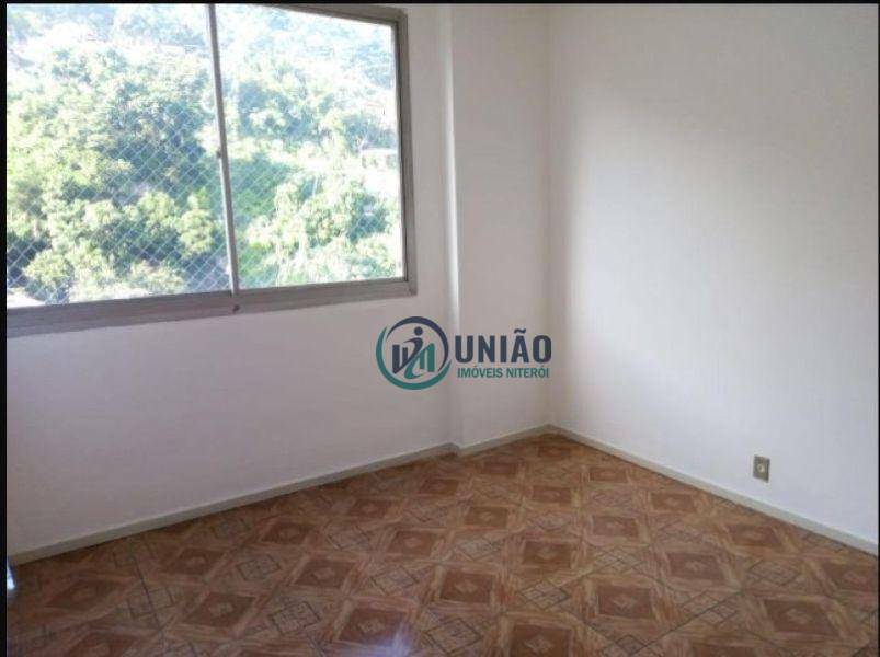 Apartamento à venda com 2 quartos, 71m² - Foto 4