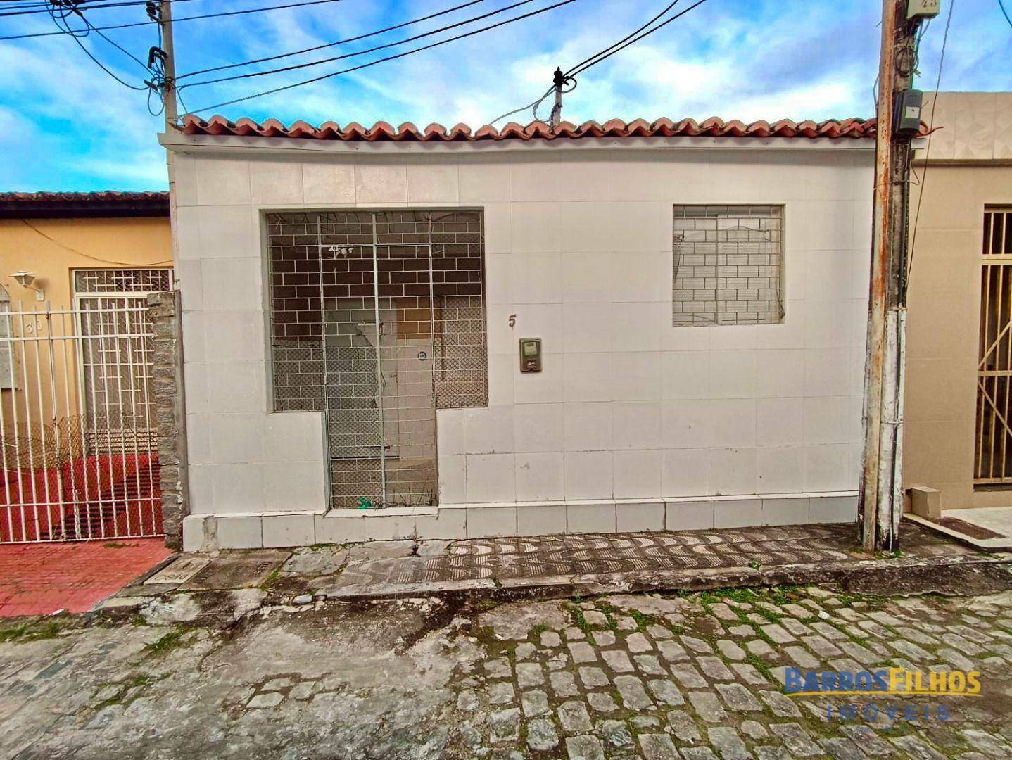 Casa, 2 quartos, 100 m² - Foto 1